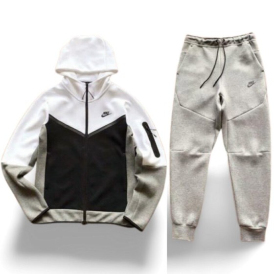 Tech Fleece