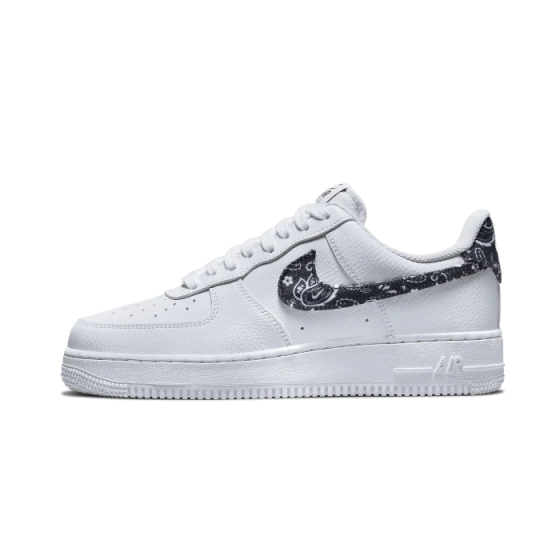 07 Essential White Black Paisley
